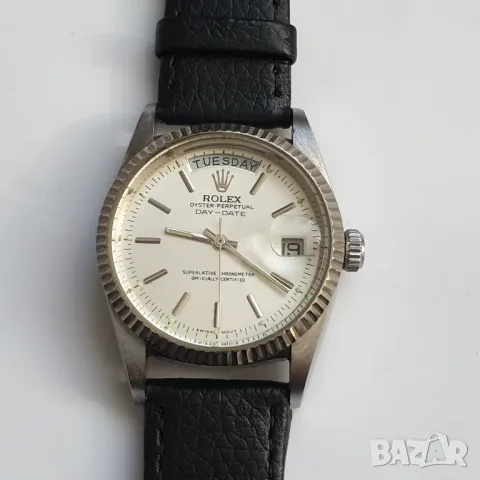 Мъжки часовник Rolex Oyster Quartz Day-Date, снимка 7 - Антикварни и старинни предмети - 49588900