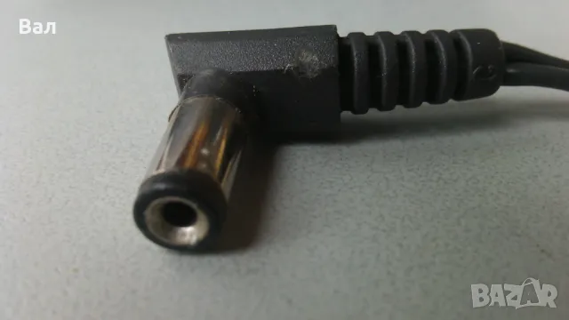 Адаптери 8,9 и 13.5 волта за постоянен ток, снимка 5 - Мрежови адаптери - 48204440