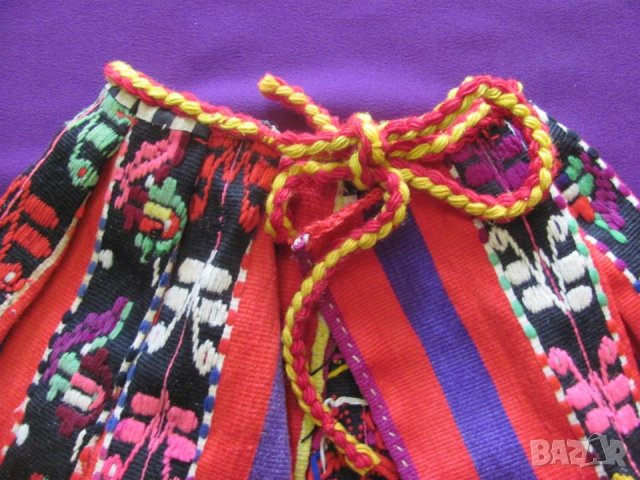 19 век Фолк Арт Детски Костюм ръчна бродерия, снимка 7 - Антикварни и старинни предмети - 35196440