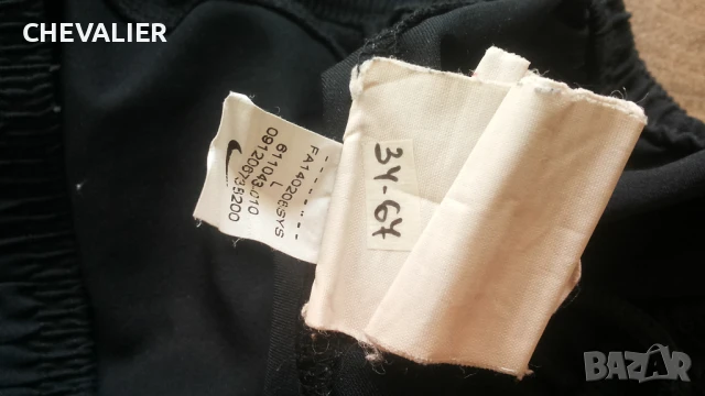 NIKE MANCHESTER UNITED Kids Football Shorts Размер 12-13 г / 147-158 см детски футболни къси 34-67, снимка 11 - Детски къси панталони - 50886806