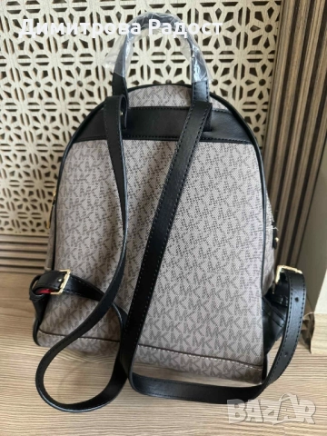 Дамска спортно /елегантна раница! Състояние ново! , снимка 3 - Раници - 51484369