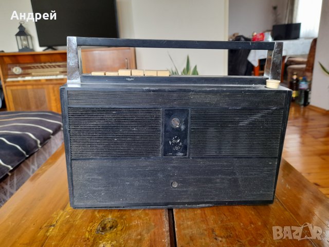 Старо радио,радиоприемник Sonata 201, снимка 4 - Антикварни и старинни предмети - 40336952