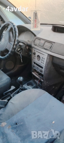 Опел Мерива 1.6 16V 101 Коня Климатроник, снимка 8 - Автомобили и джипове - 52589050