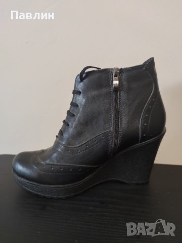 Дамски боти, снимка 2 - Дамски боти - 44018868