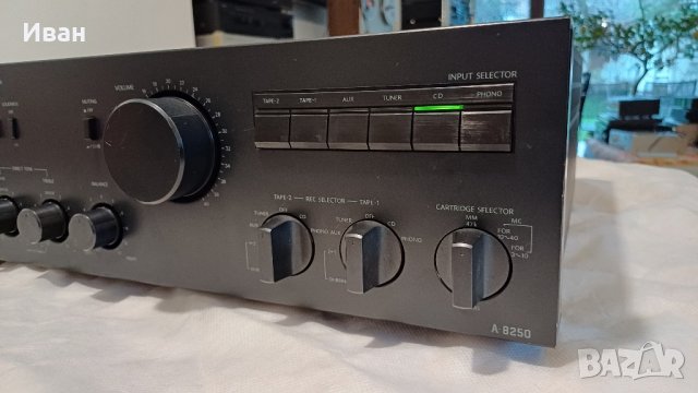 Усилвател ONKYO Integra A-8250, снимка 3 - Ресийвъри, усилватели, смесителни пултове - 43339596