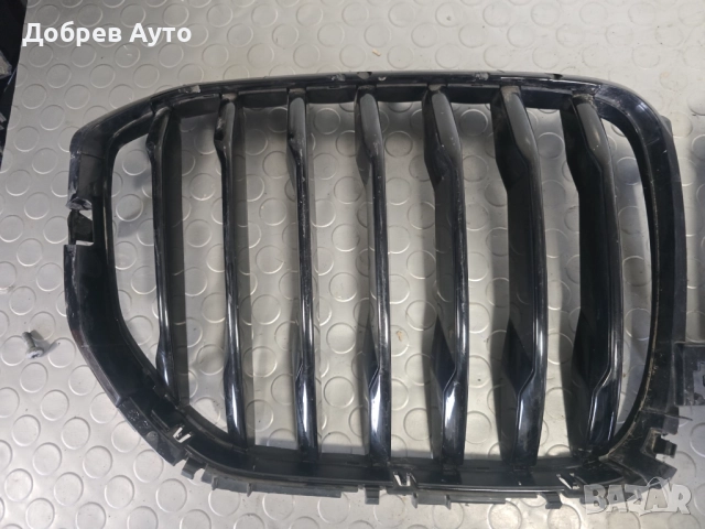 Оригинална решетка "Бъбреци" за BMW X5 G05  , снимка 3 - Части - 52228189