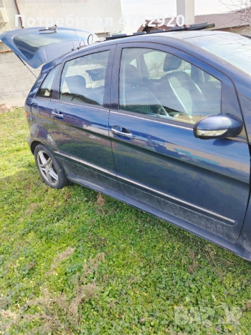 Мерцедес В класа на части , снимка 8 - Части - 53540099