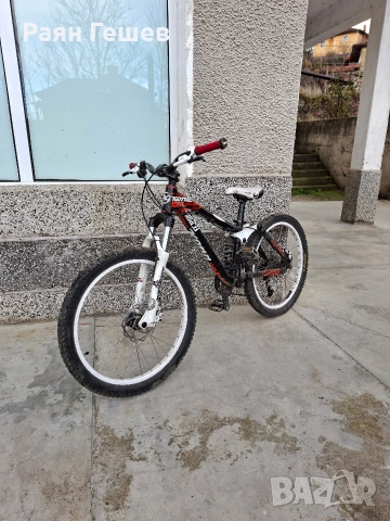 продавам колело kona stinky 2-4 