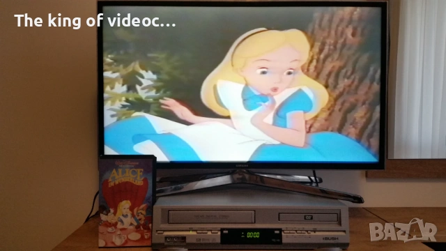 Видеокасета " Алиса в страната на чудесата " Disney  VHS