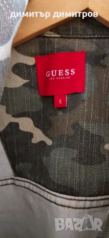 камуфлажно дънково яке Guess, снимка 2 - Якета - 49614882