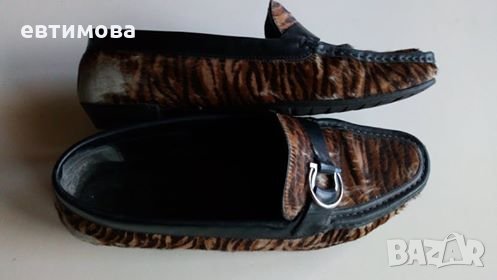 Обувки Salvatore Ferragamo No 37, снимка 4 - Дамски ежедневни обувки - 27603992