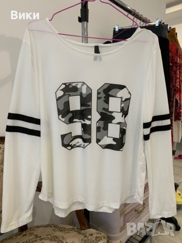 Дамска блуза в размер S, снимка 3 - Блузи с дълъг ръкав и пуловери - 43989077