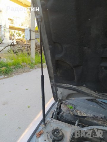 Амортисьори за преден капак за Пежо 306, Peugeot 306 в Части в гр ...