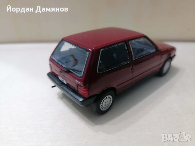 Фиат Уно в мащаб 1:43 , снимка 3 - Колекции - 52923187