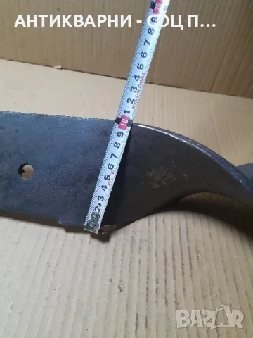 Стар Ръчно Изработен Инструмент За Дупки Тегло 5.400кг., снимка 13 - Антикварни и старинни предмети - 48840975