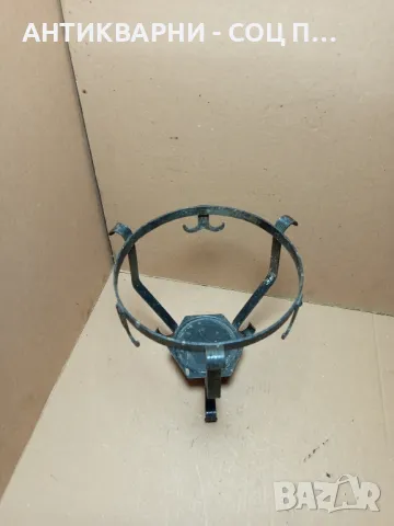 Стара Кована Поставка За Саксия Цветарник., снимка 3 - Антикварни и старинни предмети - 49441571