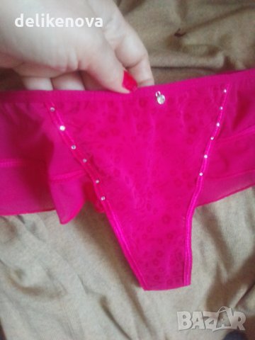 С подарък. Victoria's Secret 2 в 1 Original. Size 34 B-C, снимка 8 - Бельо - 33399354