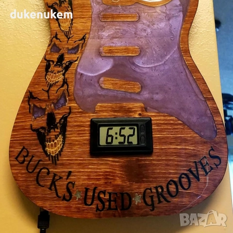 Мини електронен часовник, за автомобил, офис и дом, самозалепващ, снимка 4 - Аксесоари и консумативи - 52694887