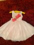 Официална рокля с цветя 7-8 год, снимка 1 - Детски рокли и поли - 43822563