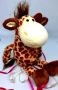 Плюшена играчка жирафче със сърце за Свети Валентин-012, снимка 3