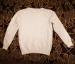 Дамски пухкав бял пуловер М размер, снимка 2