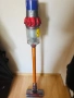 Dyson V8 absolute , снимка 1