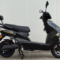 	Електрически скутер с елегантен дизайн модел ZG-S-2000W в черен цвят, снимка 2 - Мотоциклети и мототехника - 43966605