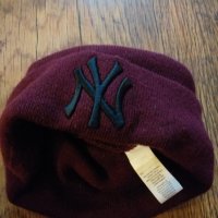  New Era New York Yankees Essential Cuff Beanie - страхотна зимна шапка, снимка 5 - Шапки - 38869331