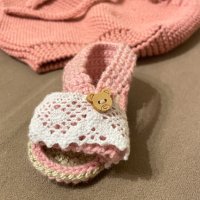 Ръчно плетен от памук комплект за бебе, снимка 2 - Комплекти за бебе - 43870916