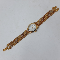 Дамски кварцов часовник - гривна(1.2), снимка 2 - Дамски - 44919235
