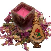 Куб с рози свещ, снимка 2 - Ръчно изработени сувенири - 37941524