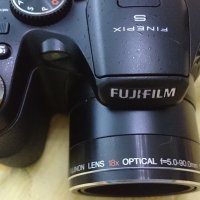 Фотоапарат Fujifilm, снимка 1 - Фотоапарати - 39125809