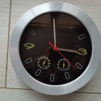 стенен часовник с влагомер и термометър, снимка 1 - Стенни часовници - 43111504