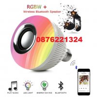 СУПЕР ХИТ Bluetooth колона LED RGB диско лампа крушка музика ефекти, снимка 1 - Bluetooth тонколони - 28340576