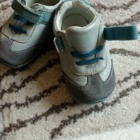 Детски обувки 21 номер, снимка 3 - Детски маратонки - 27856053