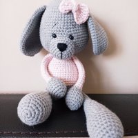 Ръчно плетена играчка куче амигуруми, снимка 3 - Плюшени играчки - 38237156