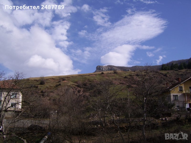 Парцел за нискоетажно жилищно застрояване с. Згориград, община Враца, снимка 1