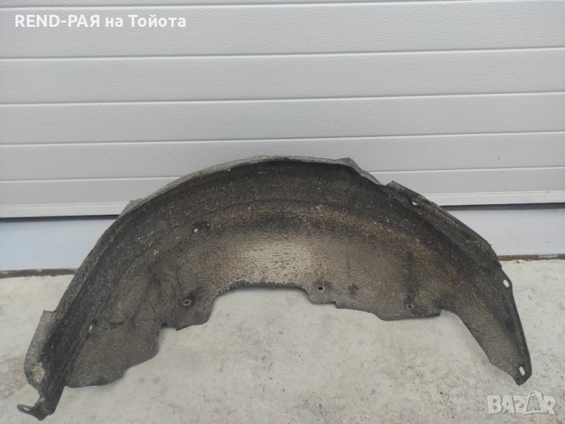 Заден ляв Подкалник Corolla Verso 2001-2003 , снимка 1