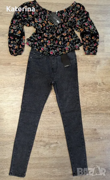 Различни дънки и блуза с паднали рамена , снимка 1