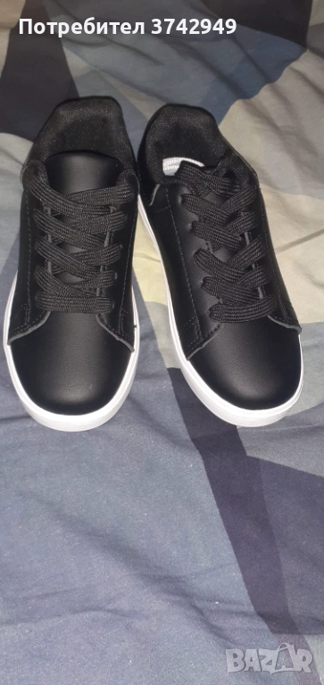 Детски спортни обувки, снимка 1