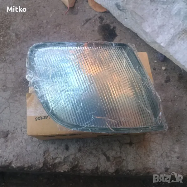 Бленда Дясна До Фара За Фолксваге Пасат 3 Б4 1995г / VW Passat 3 B4 1995y, снимка 1