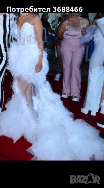 Бяла официална рокля от boutique black velvet , снимка 1