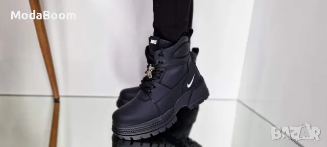 Nike черни дамски зимни боти , снимка 9 - Дамски боти - 48139325
