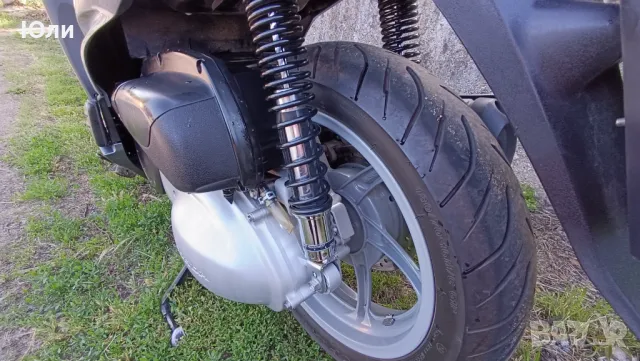 Honda Sh 300i, снимка 13 - Мотоциклети и мототехника - 49638959