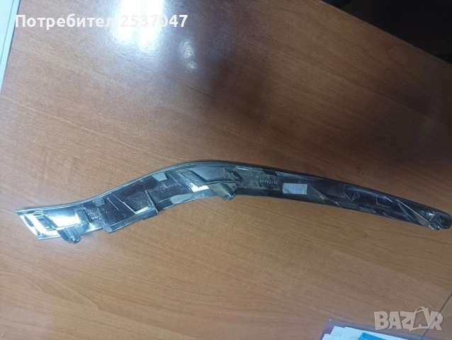 Лайсна предна броня, под фара RENAULT Captur II лява 620752010R, снимка 2 - Части - 52463028
