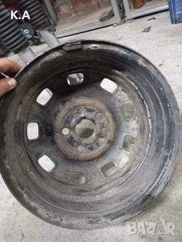 Джанта 15 VW Transporter T4, снимка 6 - Гуми и джанти - 52698513