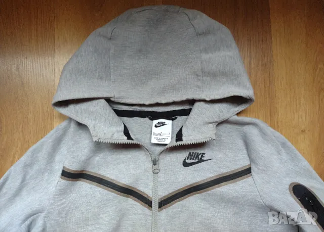 Nike - детски суичър, анцуг с качулка, снимка 2 - Детски анцузи и суичери - 49169344