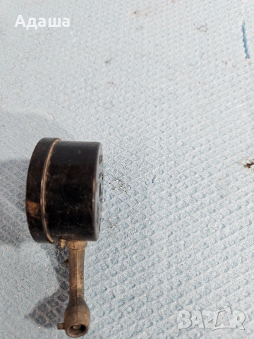 Манометър гуми от Соц и компресор за въздух 12v, снимка 3 - Аксесоари и консумативи - 53445140