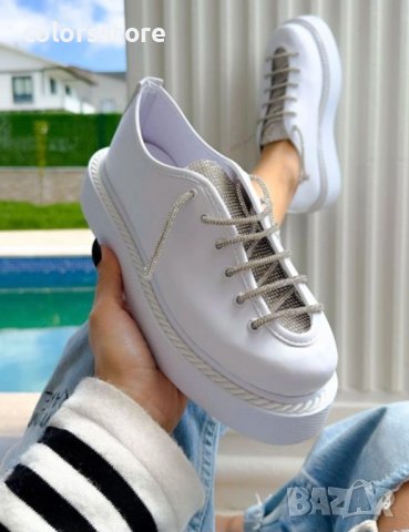 Равни кецове - бяла кожа - MP40