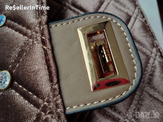 Нова чанта с кристали, в кафяво, плюс подарък гривна, снимка 11 - Чанти - 53383104